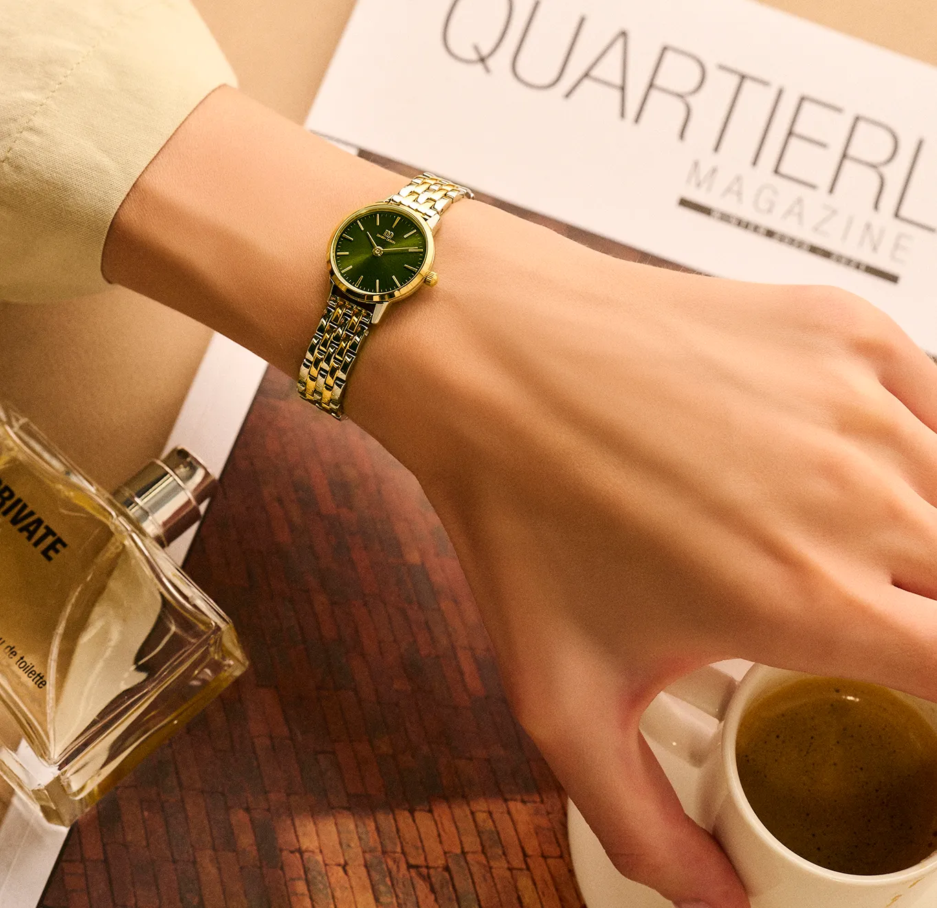Akilia Mini Link Two-Tone Gold Green