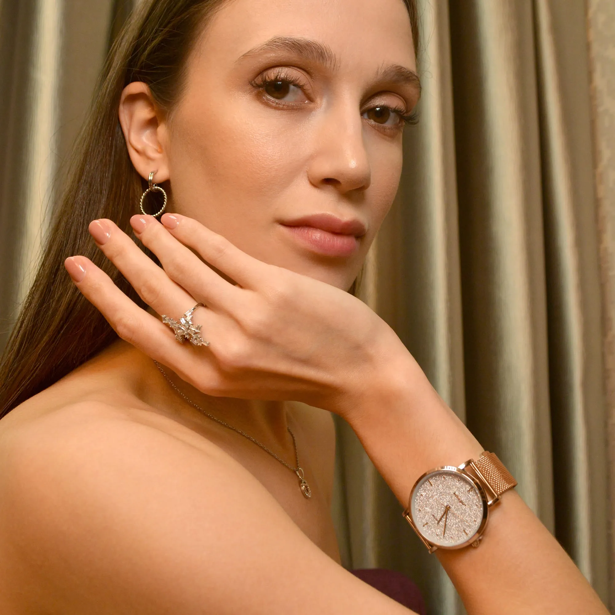 Bullion Gold Seamless Dial Watch - Rose Gold and White