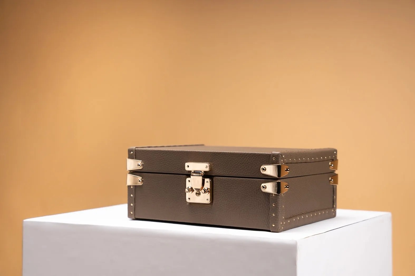 Petra Watch Case - Togo Beige