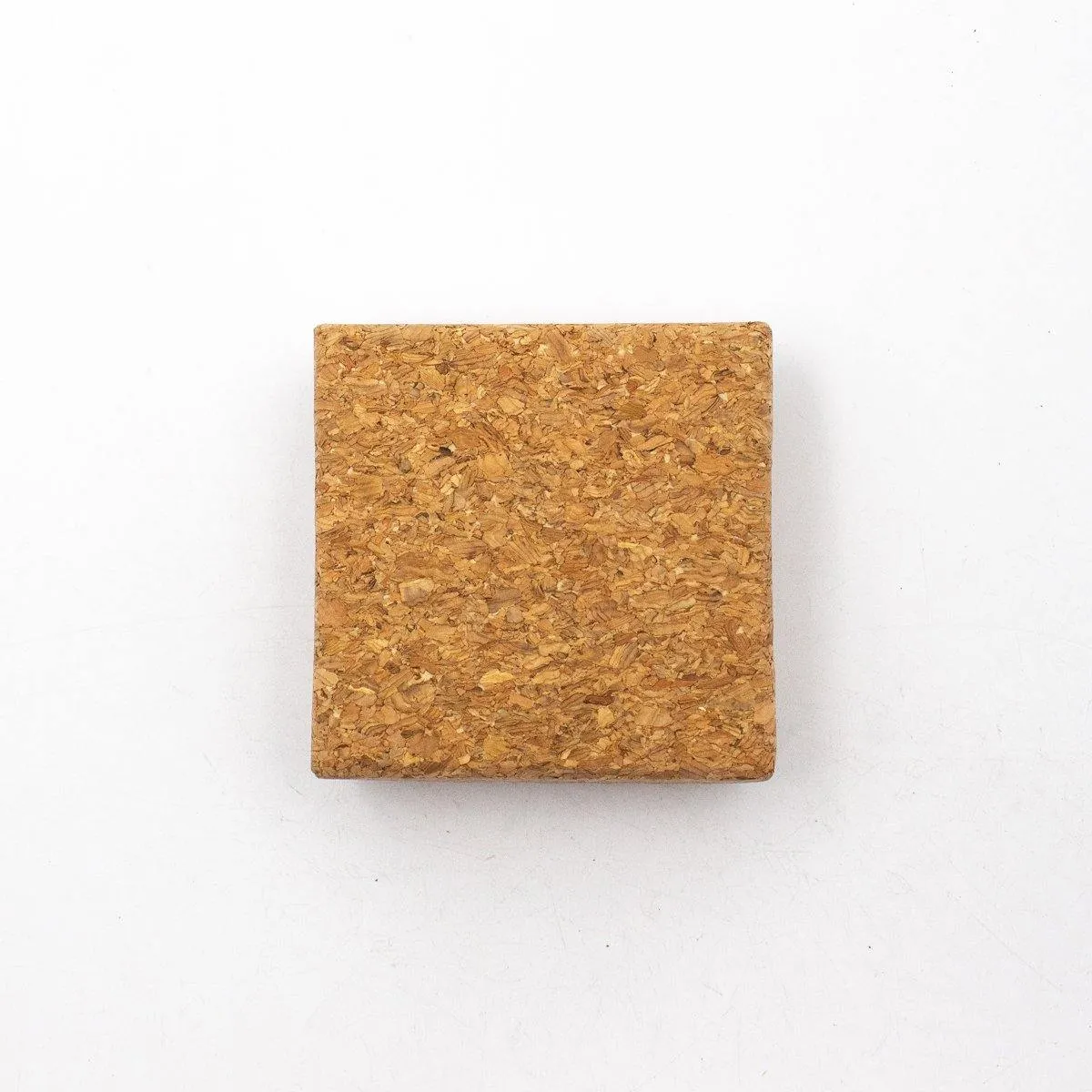 Small cork box for jewelry L-032
