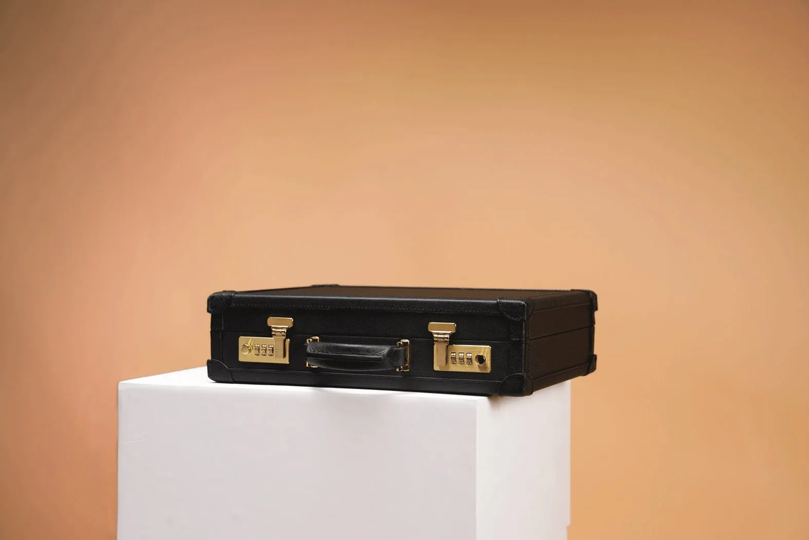 Watch Collector Case - Saffiano Black